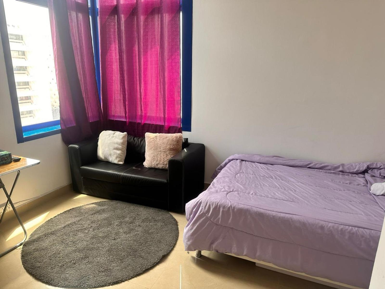 The Purple Place Apartment Абу Даби Екстериор снимка